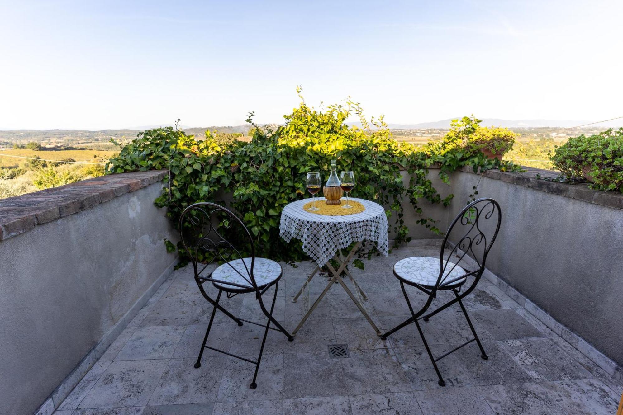 Il Poggio Dell'Eremita Apartment Rigomagno Екстериор снимка